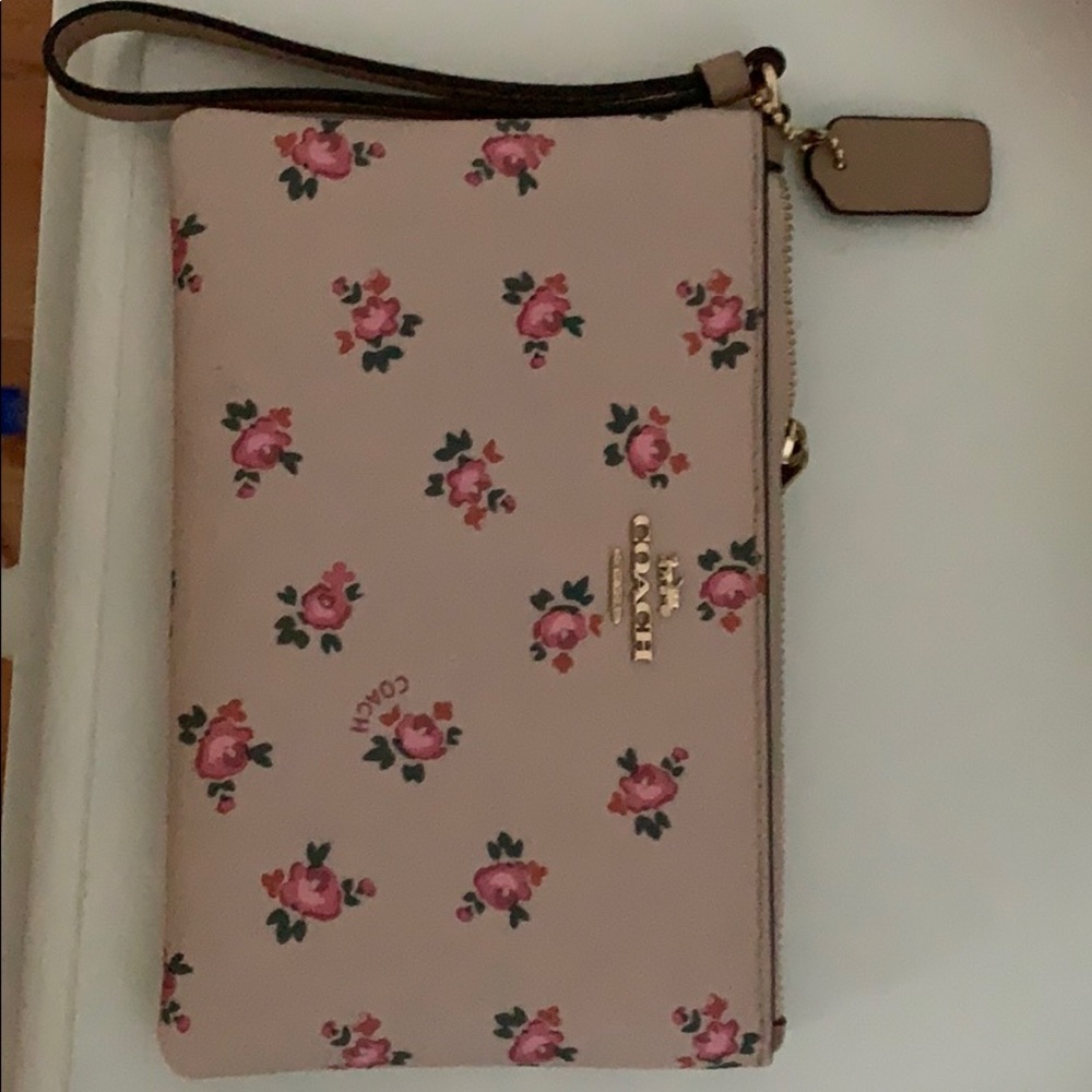 Light pink floral coach wallet